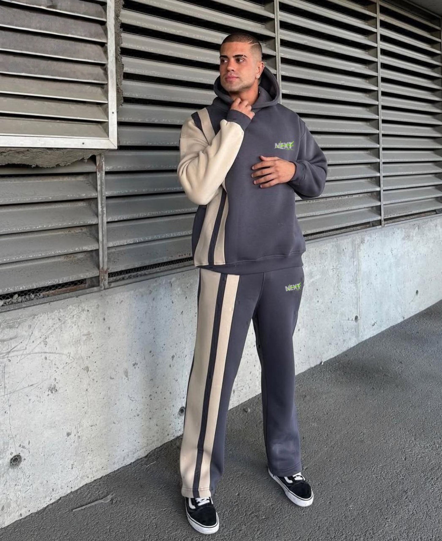 The Color-Blocked Tracksuit AZ-6633