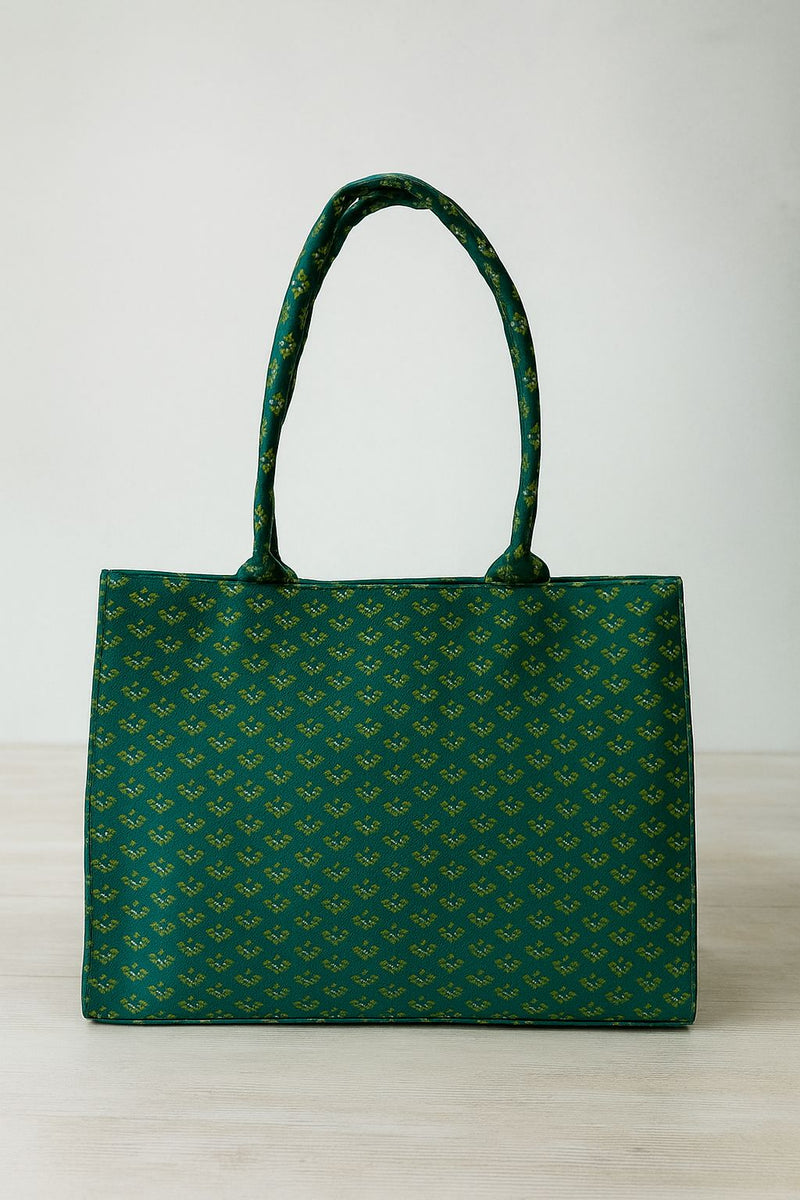 Vibrant Printed Fabric Tote Bag Collection AZ-4467