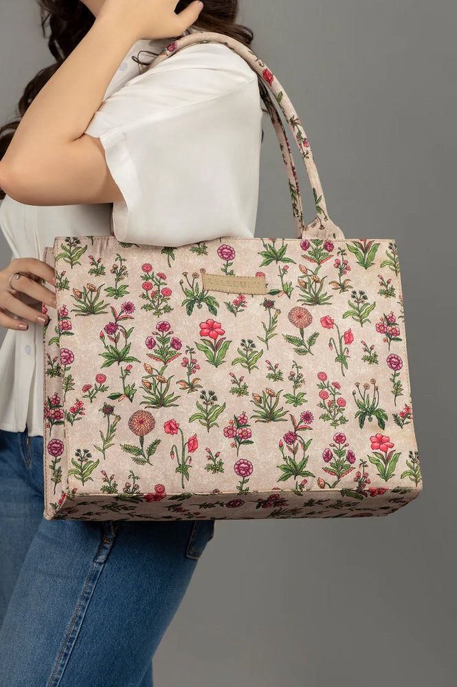 Vibrant Printed Fabric Tote Bag Collection AZ-4467